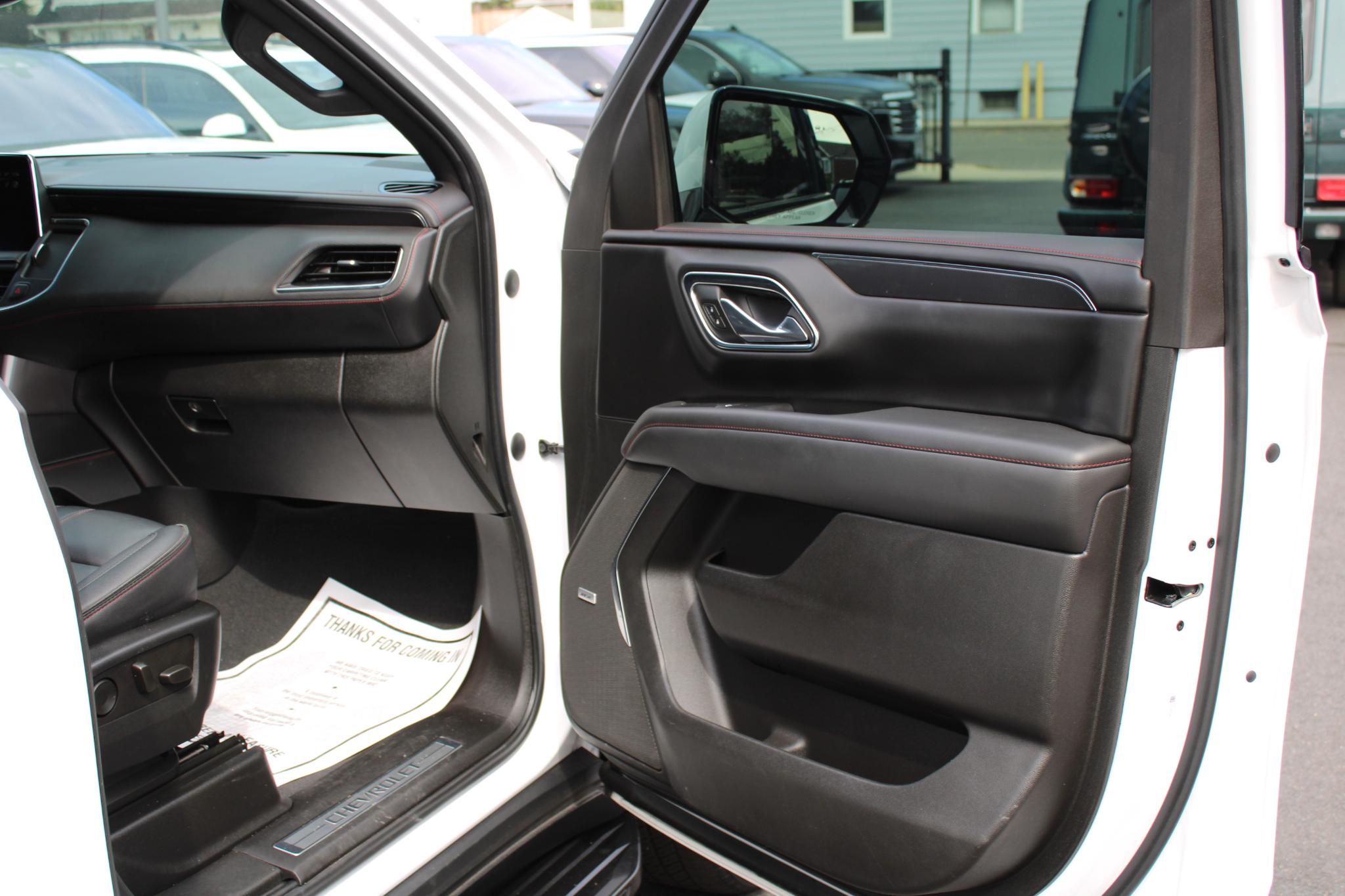 Chevrolet Tahoe 4WD 4dr RST 2023
