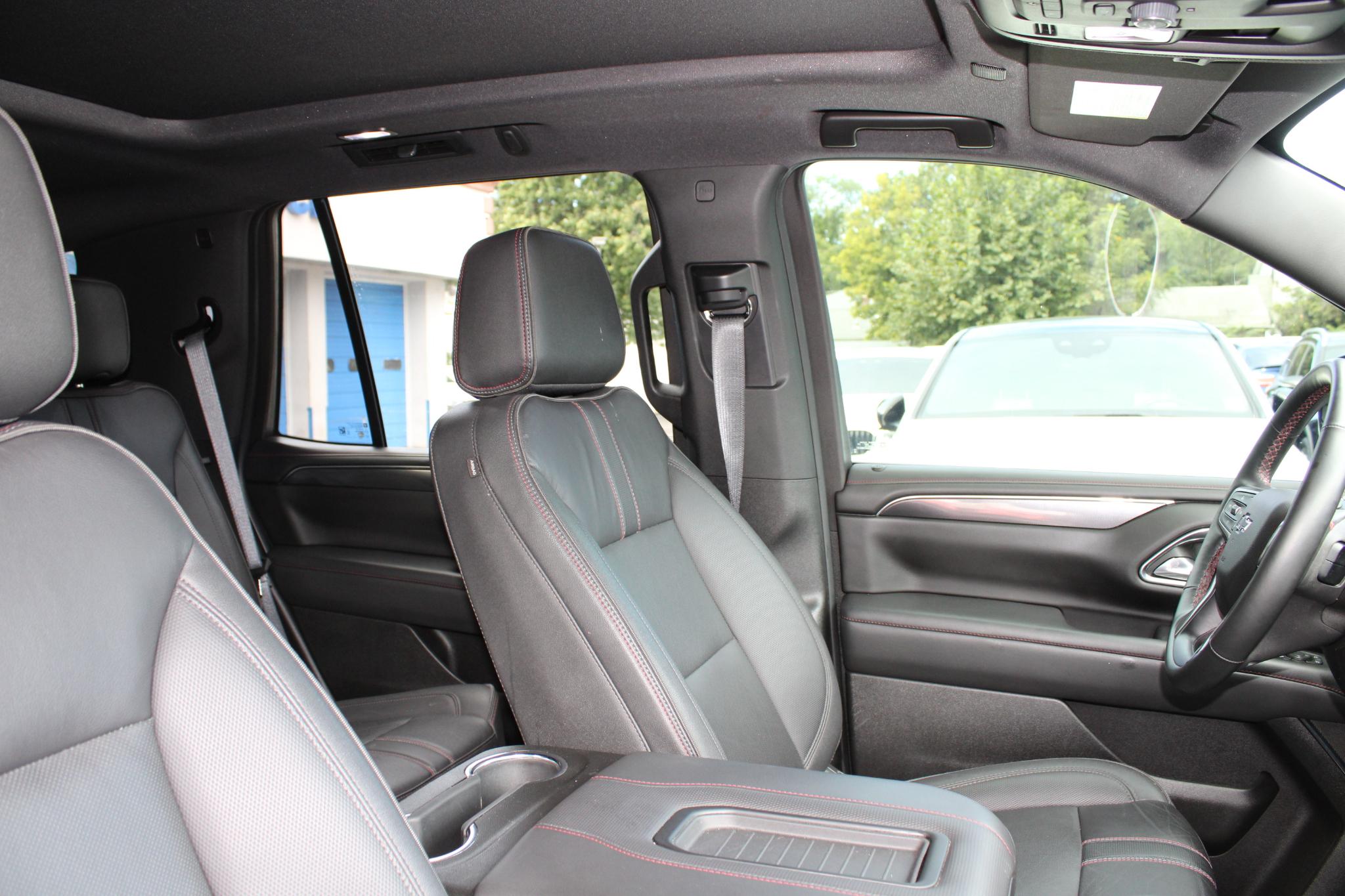 Chevrolet Tahoe 4WD 4dr RST 2023