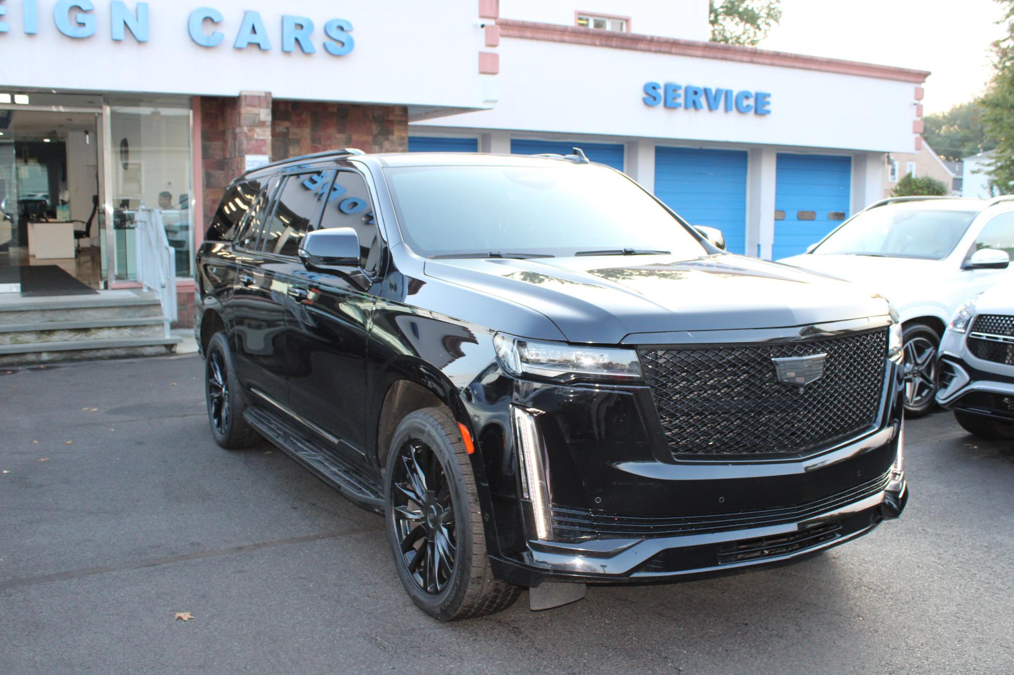 Cadillac Escalade ESV 4WD 4dr Premium Luxury 2021