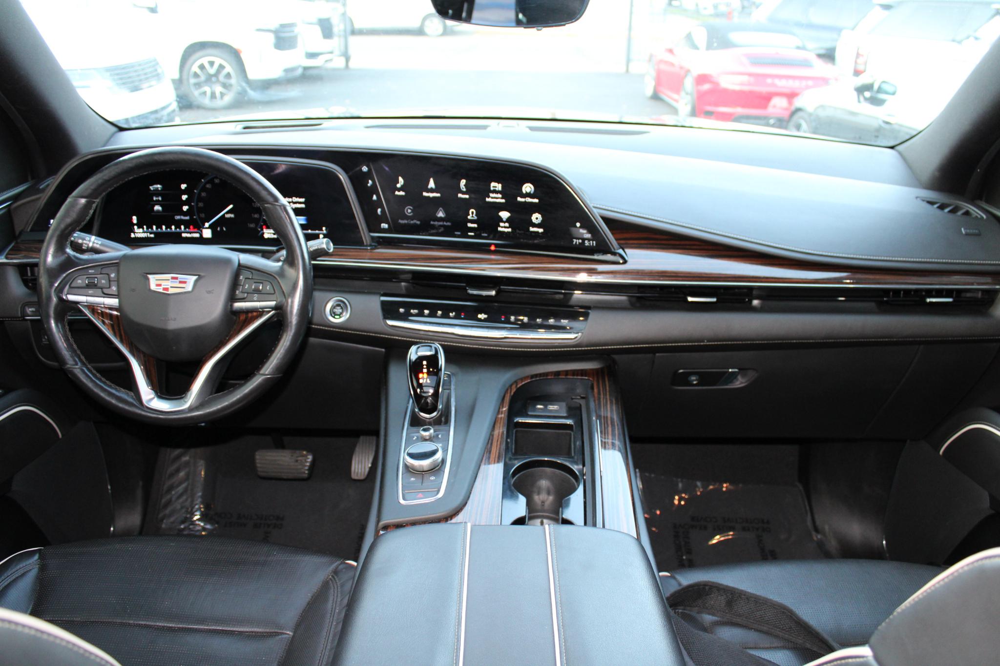 Cadillac Escalade ESV 4WD 4dr Premium Luxury 2021