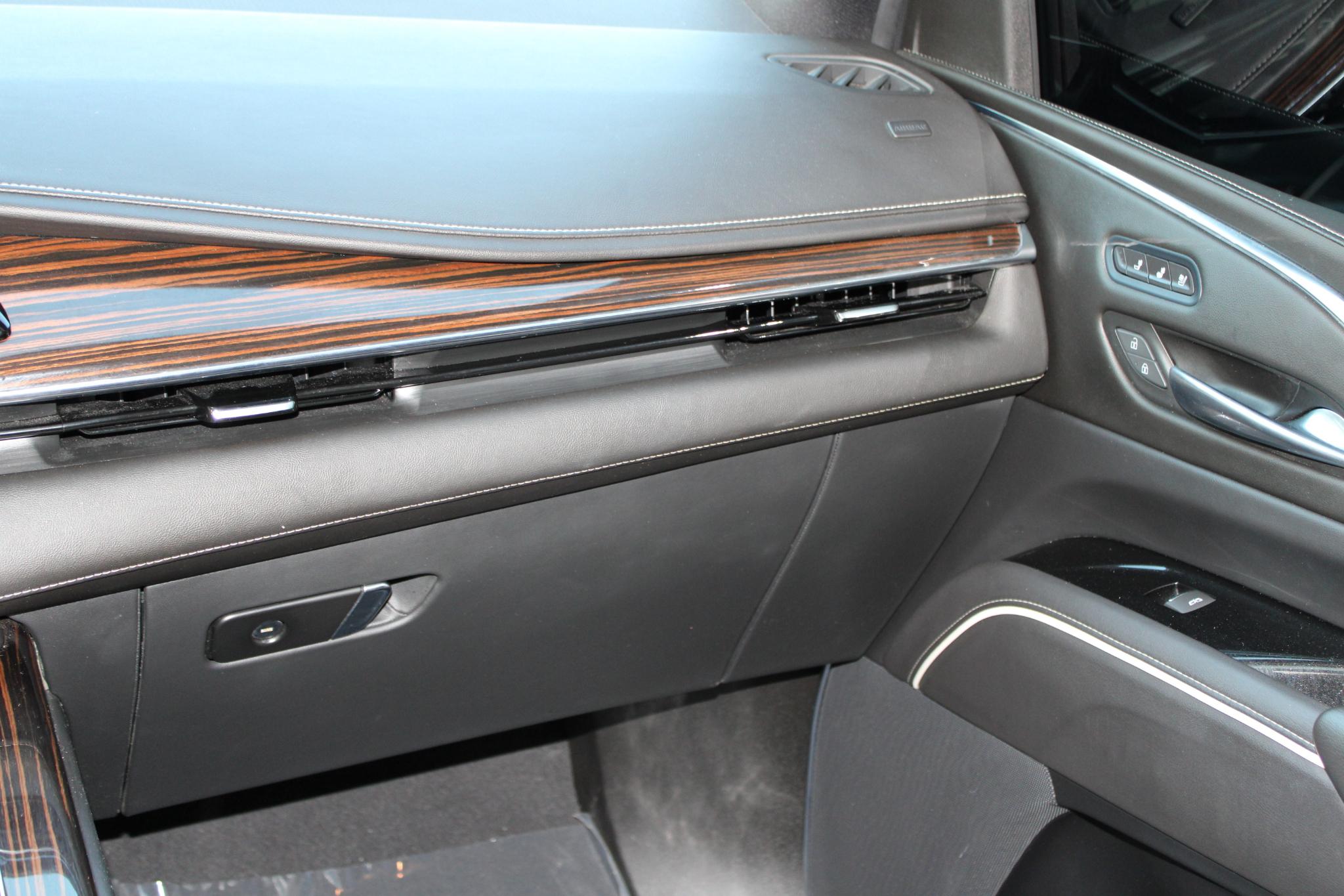 Cadillac Escalade ESV 4WD 4dr Premium Luxury 2021