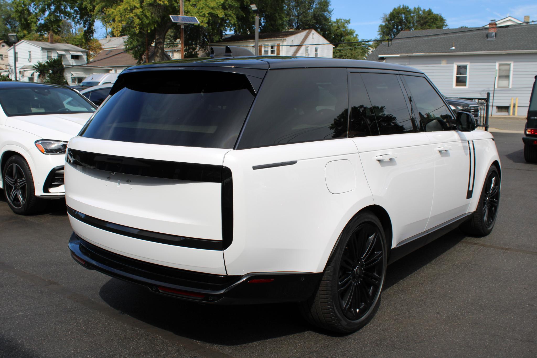 Land Rover Range Rover P530 SE SWB 2023
