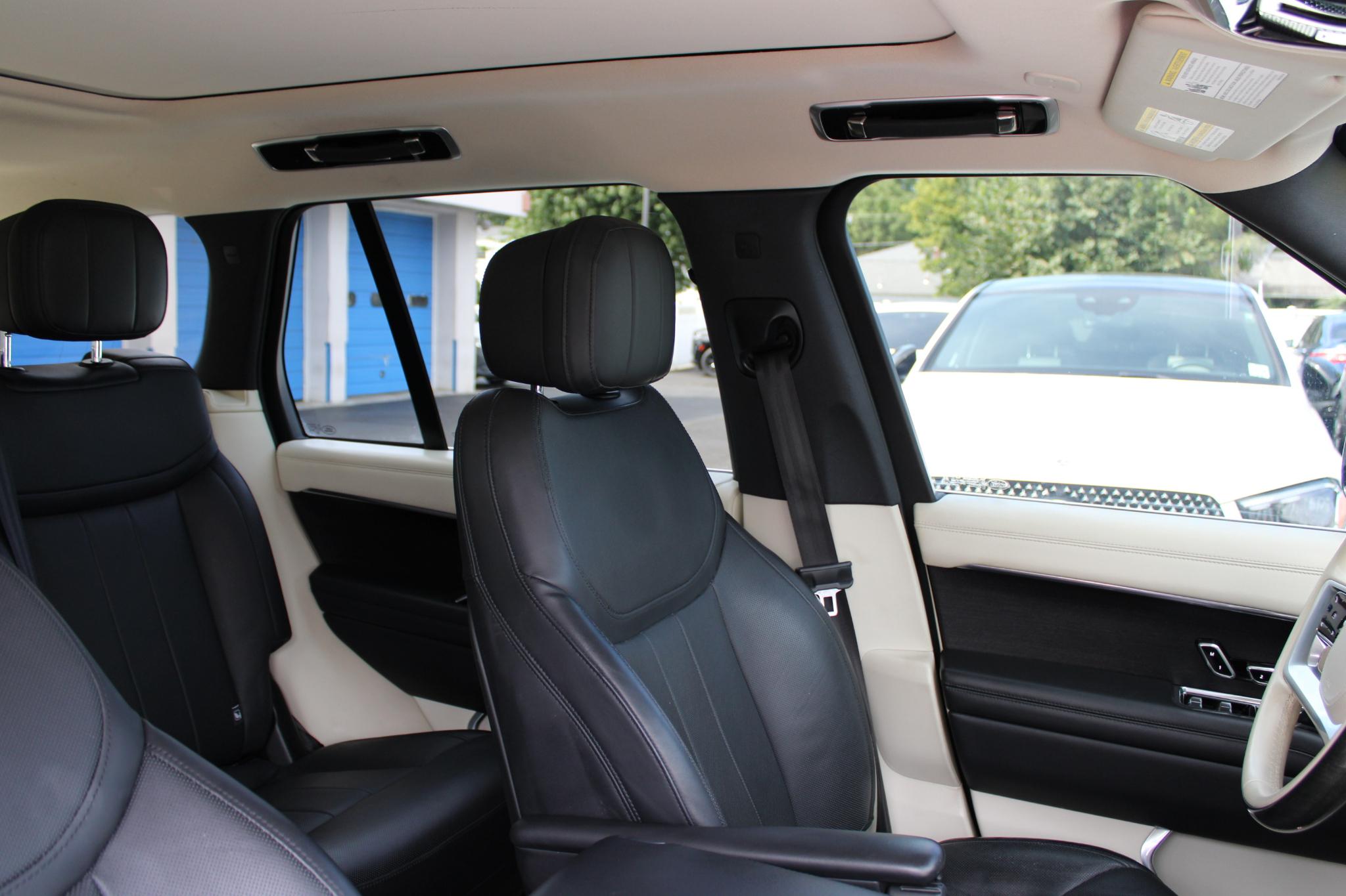 Land Rover Range Rover P530 SE SWB 2023