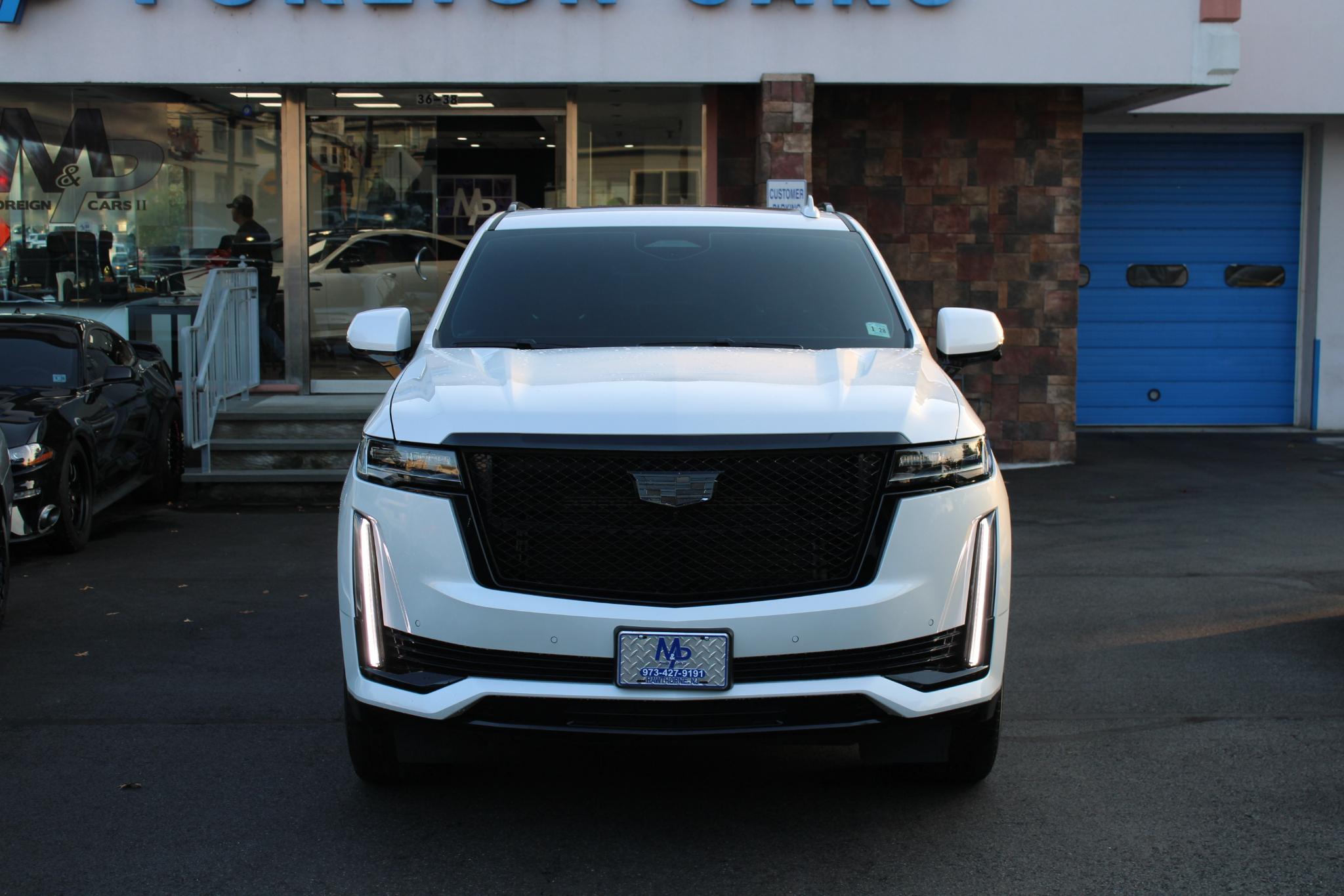 Cadillac Escalade 4WD 4dr Premium Luxury 2023