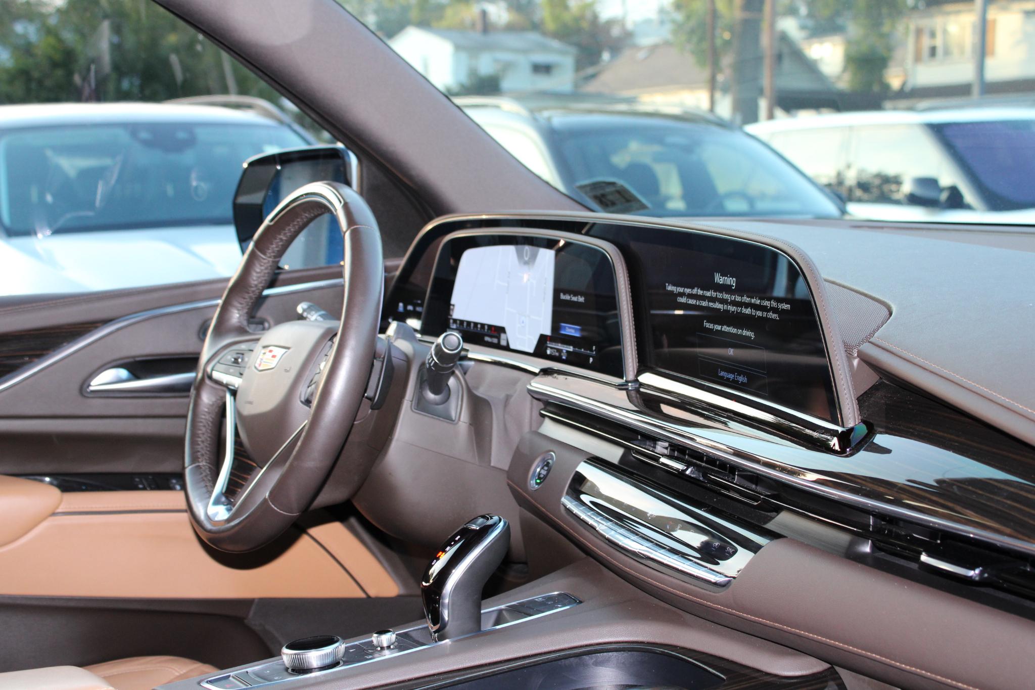 Cadillac Escalade 4WD 4dr Premium Luxury 2023
