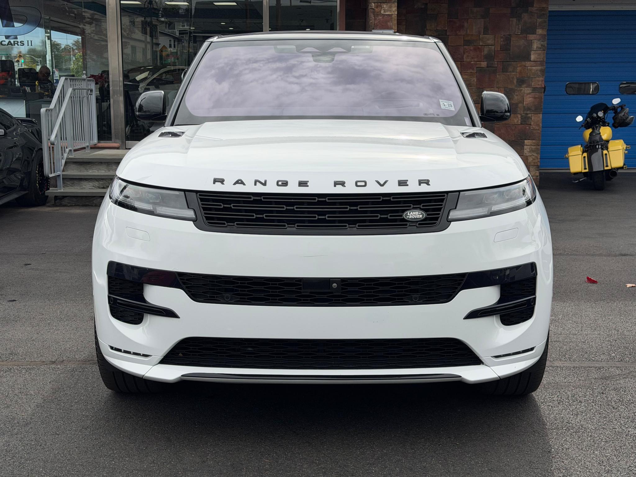Land Rover Range Rover Sport P400 SE Dynamic 2023