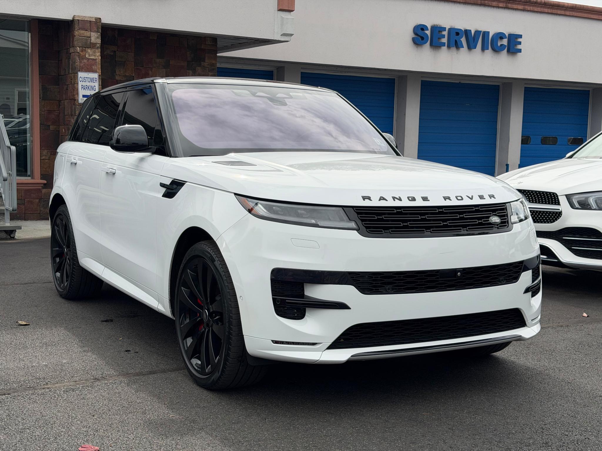 Land Rover Range Rover Sport P400 SE Dynamic 2023