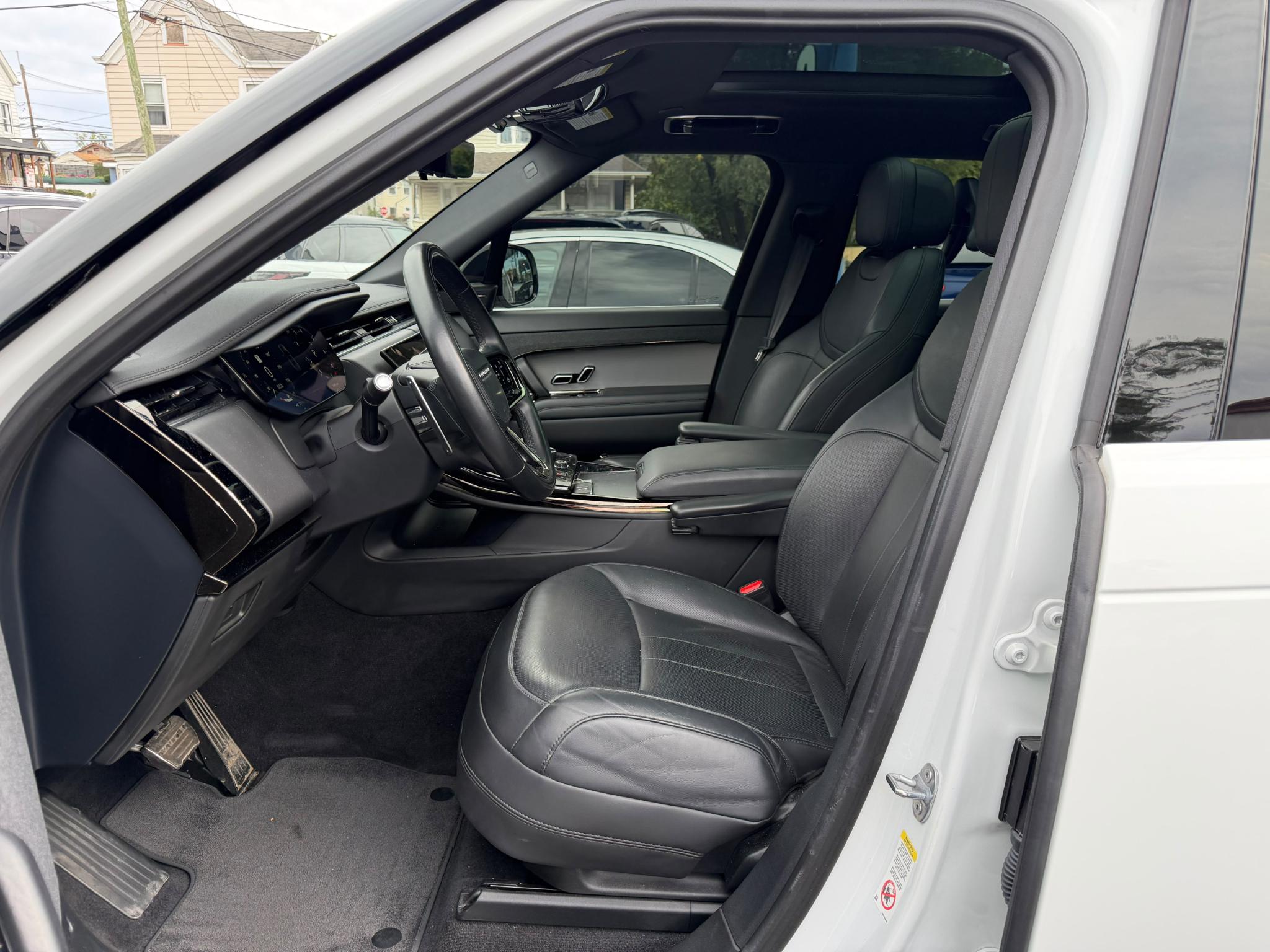 Land Rover Range Rover Sport P400 SE Dynamic 2023