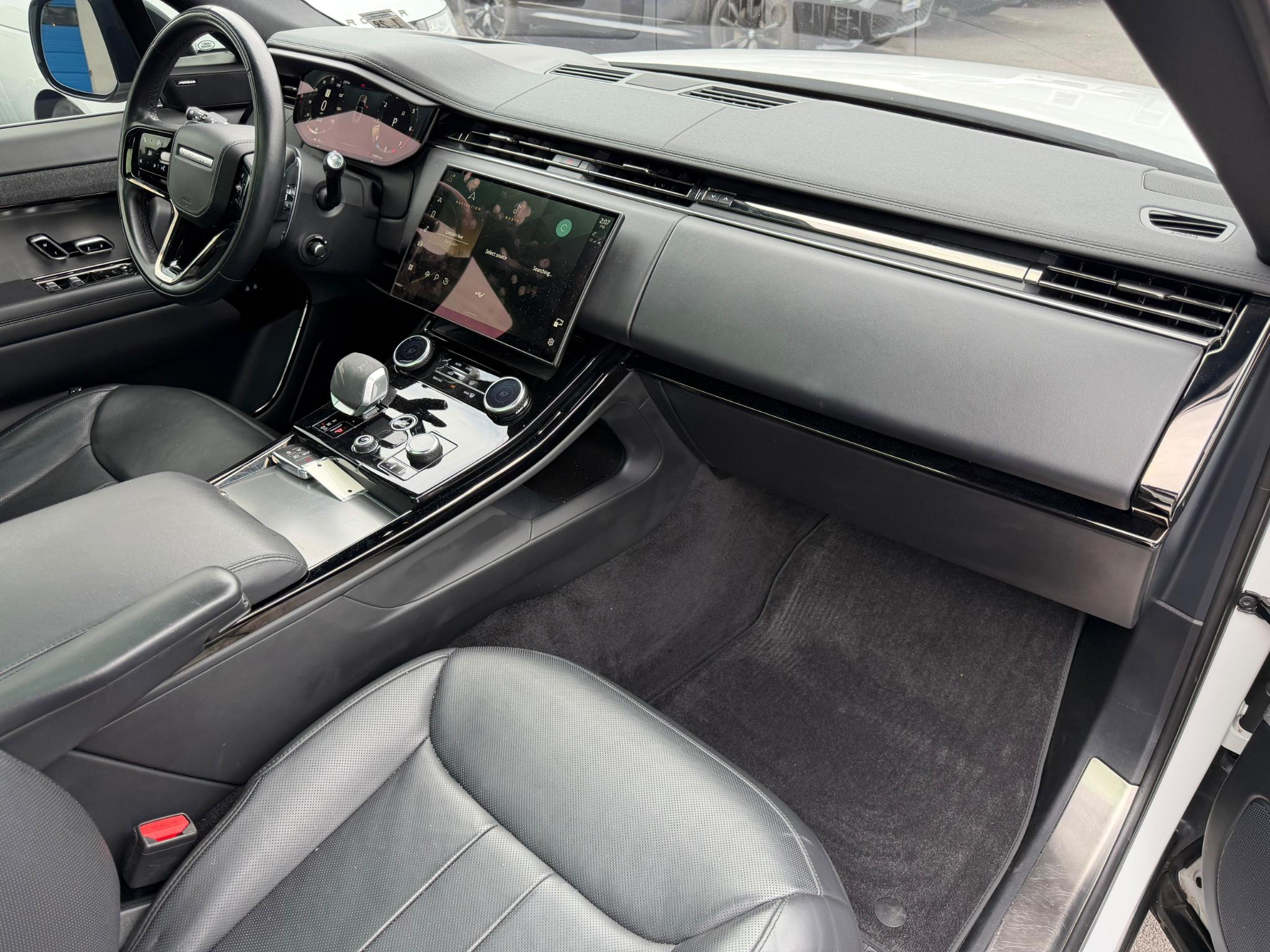 Land Rover Range Rover Sport P400 SE Dynamic 2023