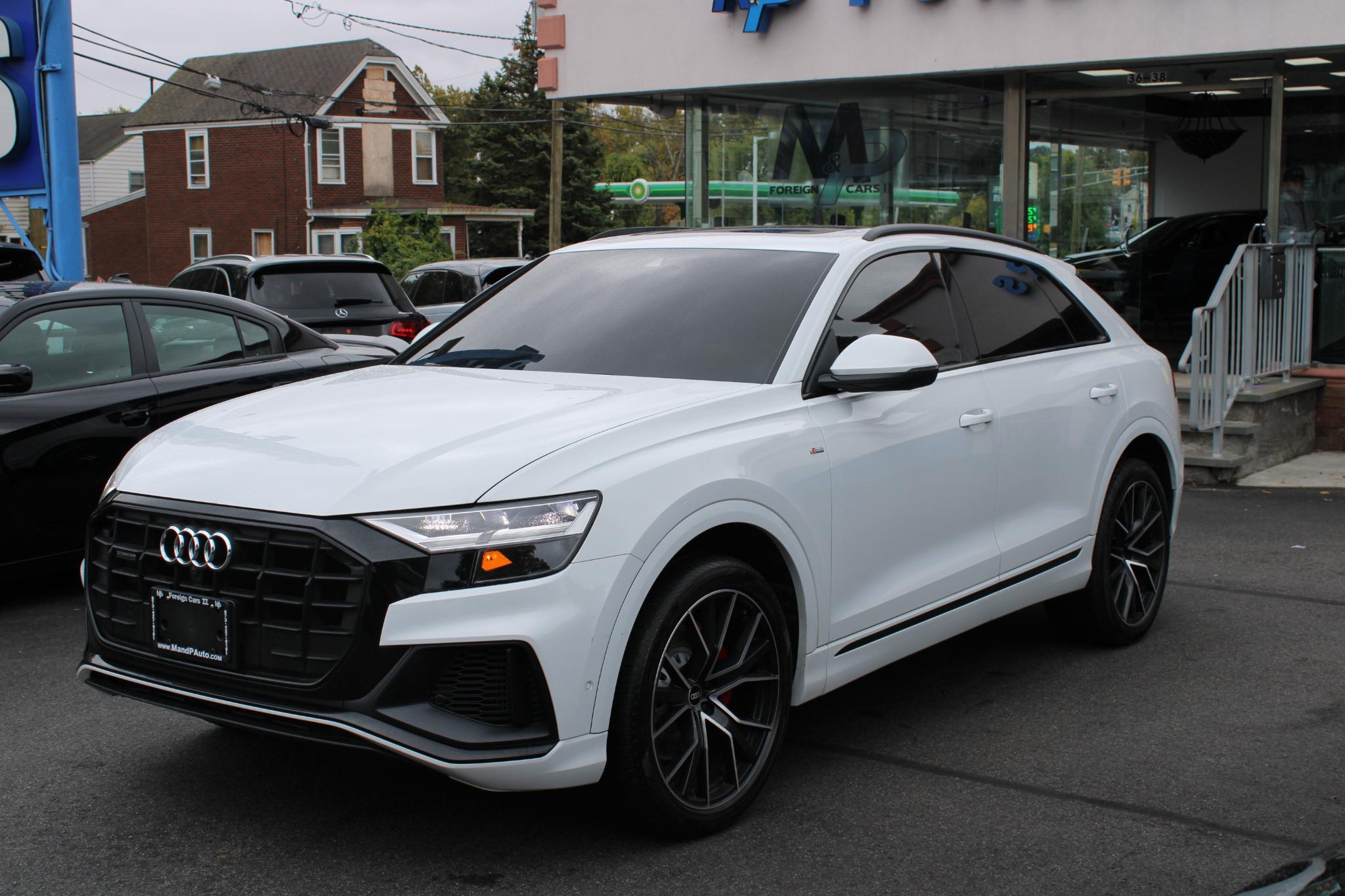 Audi Q8 Premium Plus 55 TFSI quattro 2021