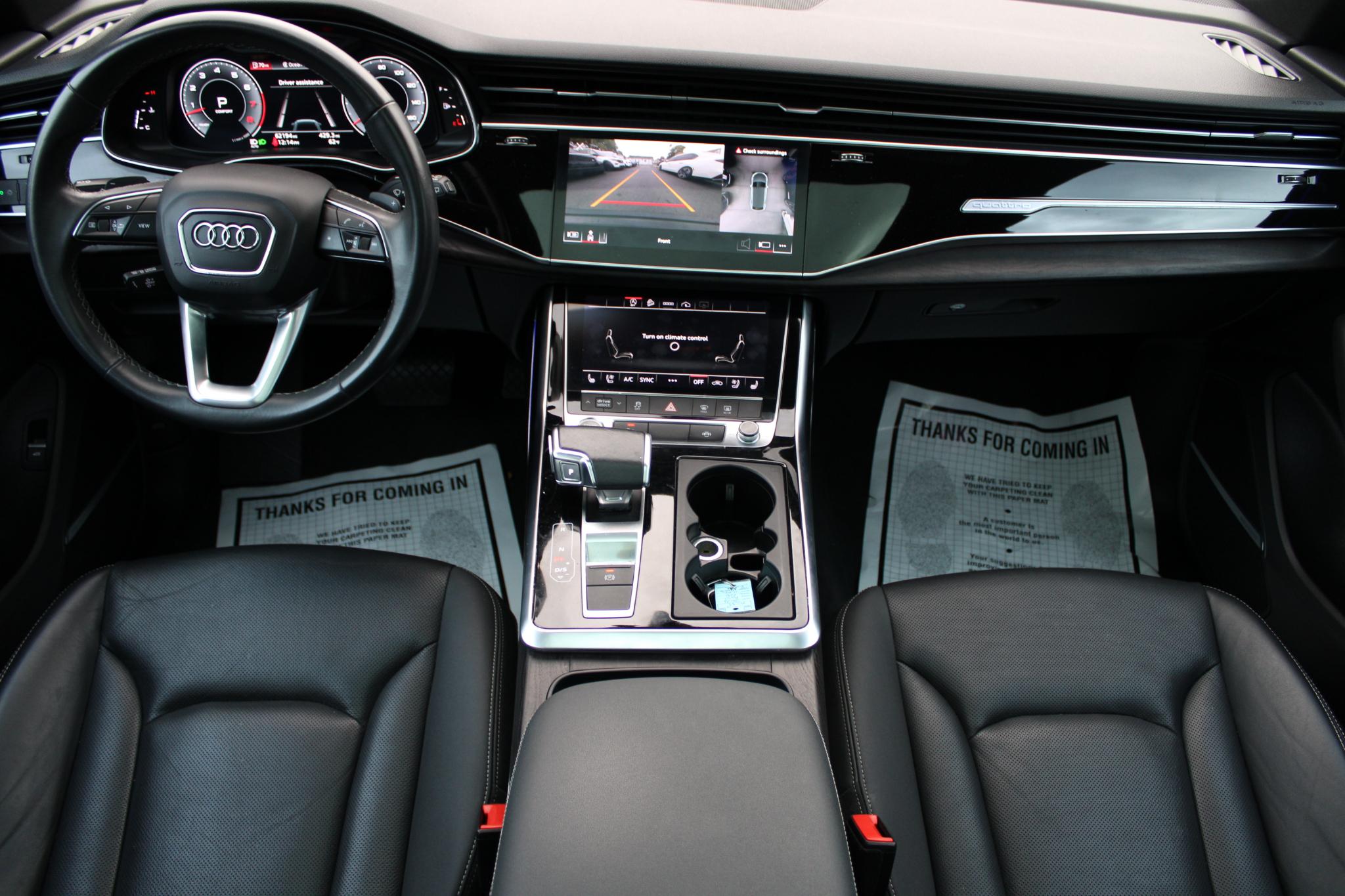 Audi Q8 Premium Plus 55 TFSI quattro 2021
