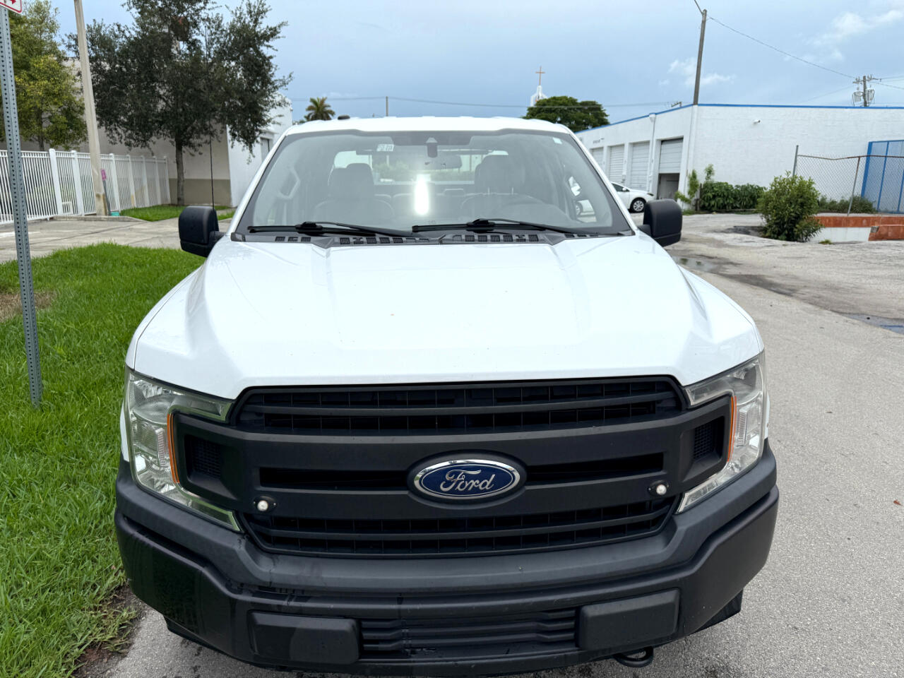 Ford F-150 XL SuperCab 6.5-ft. Bed 4WD 2019 Ford F-150 XL SuperCab 6.5-ft. Bed 4WD 2019