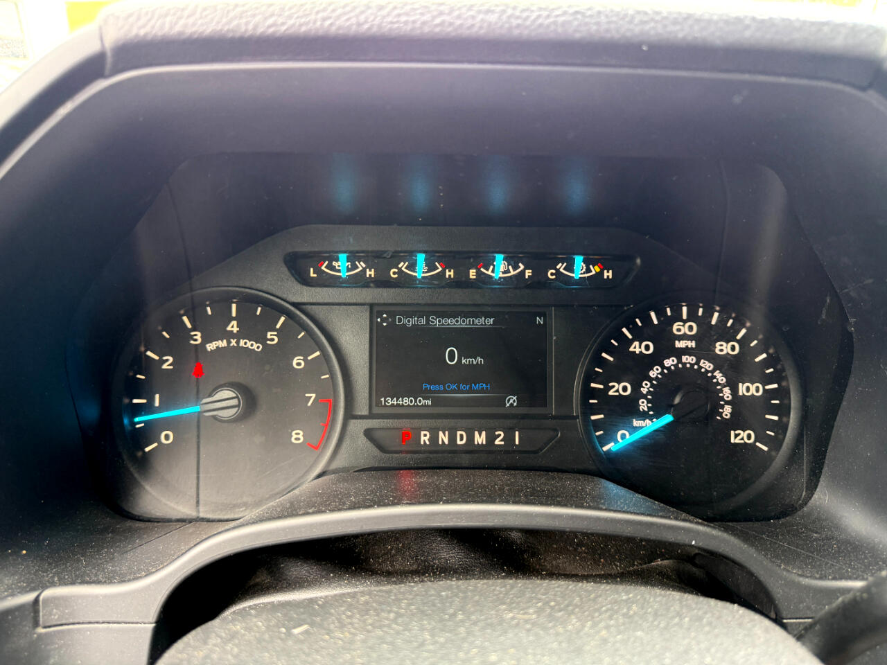 Ford F-150 XL SuperCab 6.5-ft. Bed 4WD 2019 Ford F-150 XL SuperCab 6.5-ft. Bed 4WD 2019