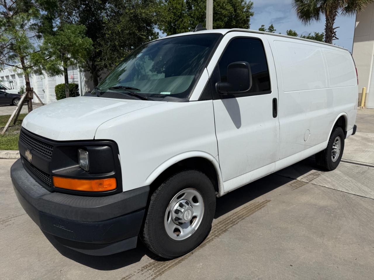2017 Chevrolet Express 2500 Cargo