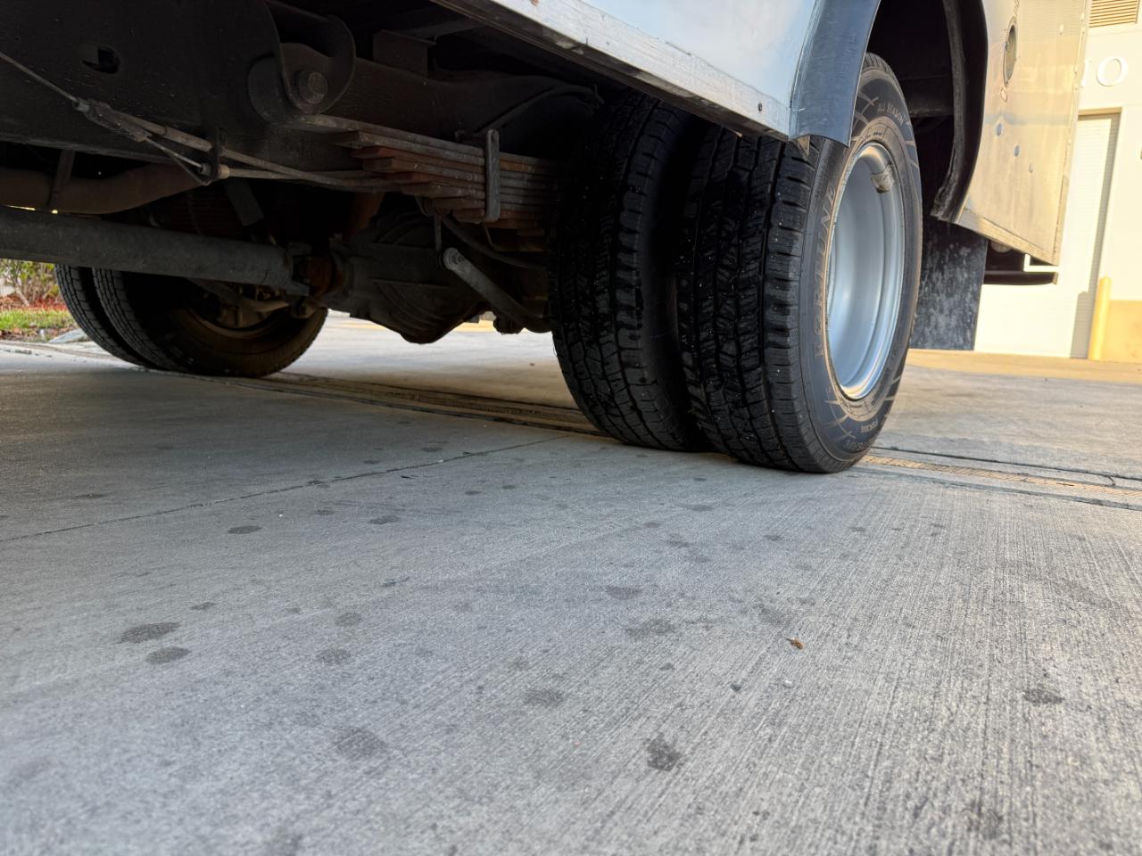 GMC Savana G4500 177 in. 2016