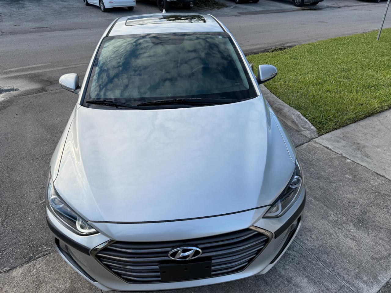 Hyundai Elantra Limited 2017