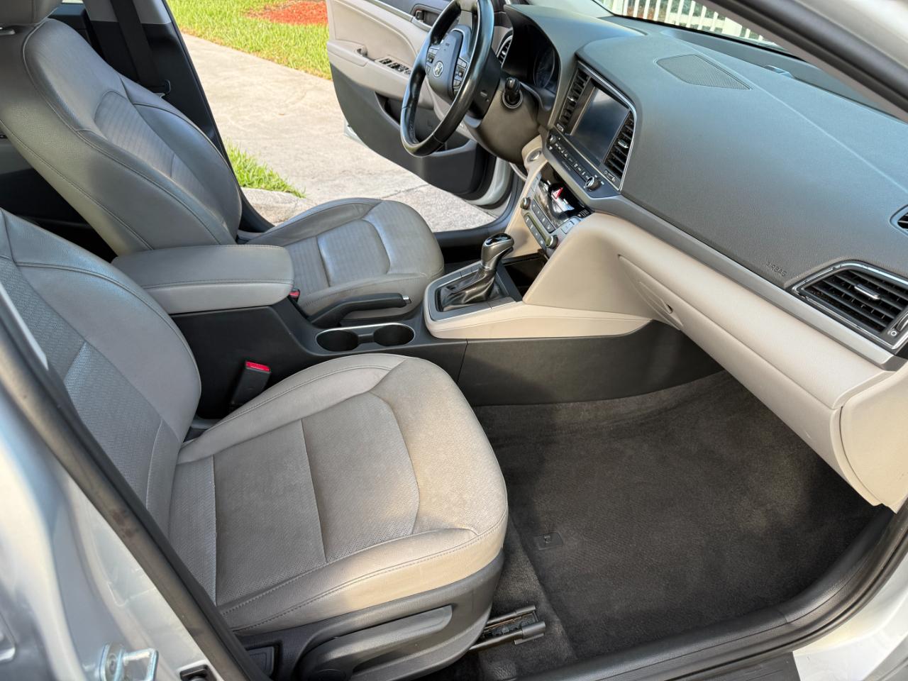 Hyundai Elantra Limited 2017