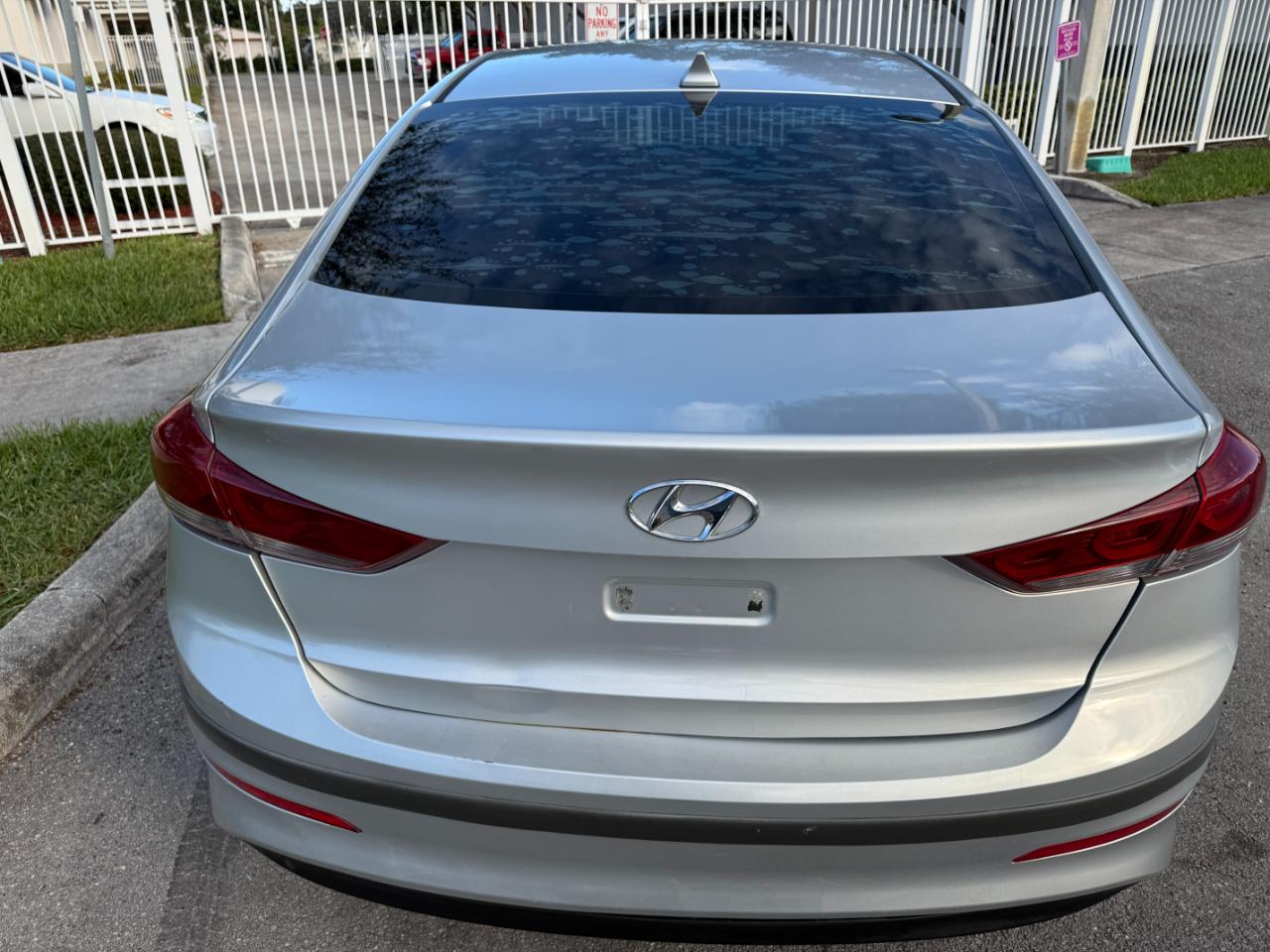 Hyundai Elantra Limited 2017