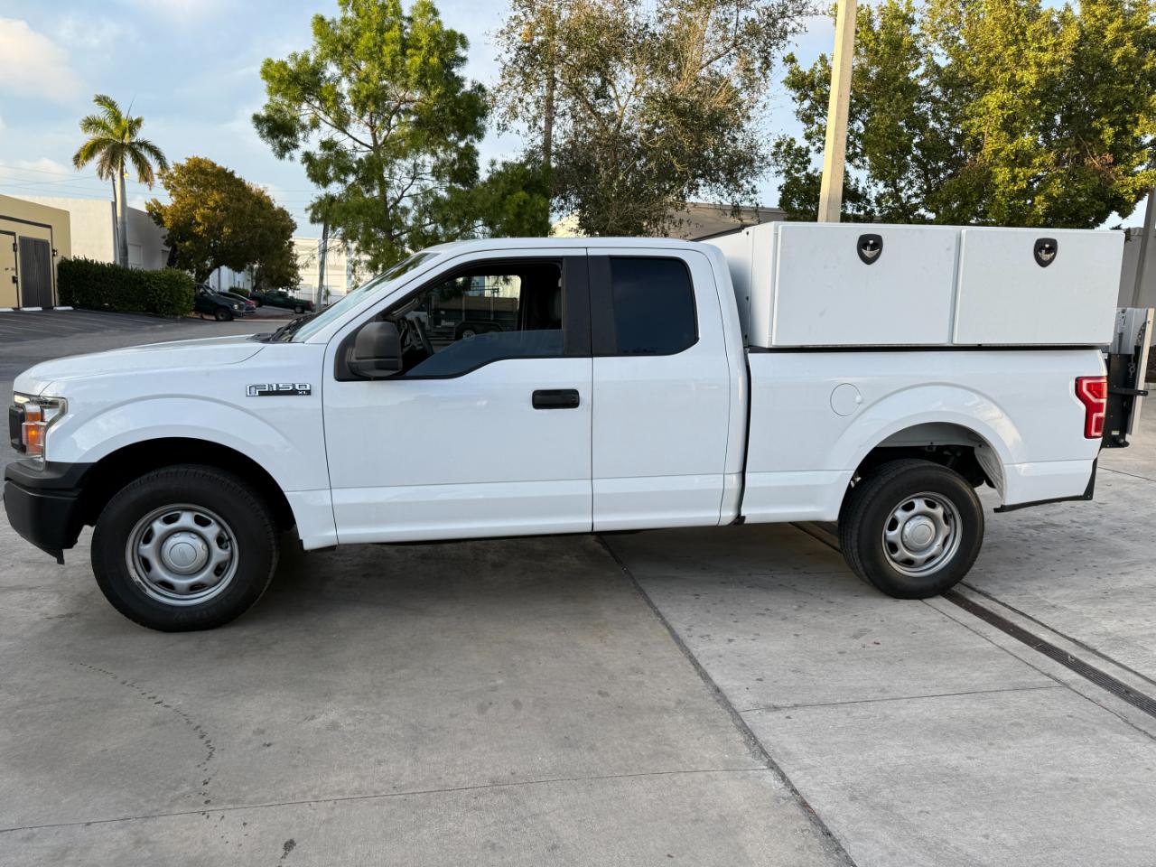 2018 Ford F-150 XL SuperCab 6.5-ft. Bed 2WD MECHANIC LIFT