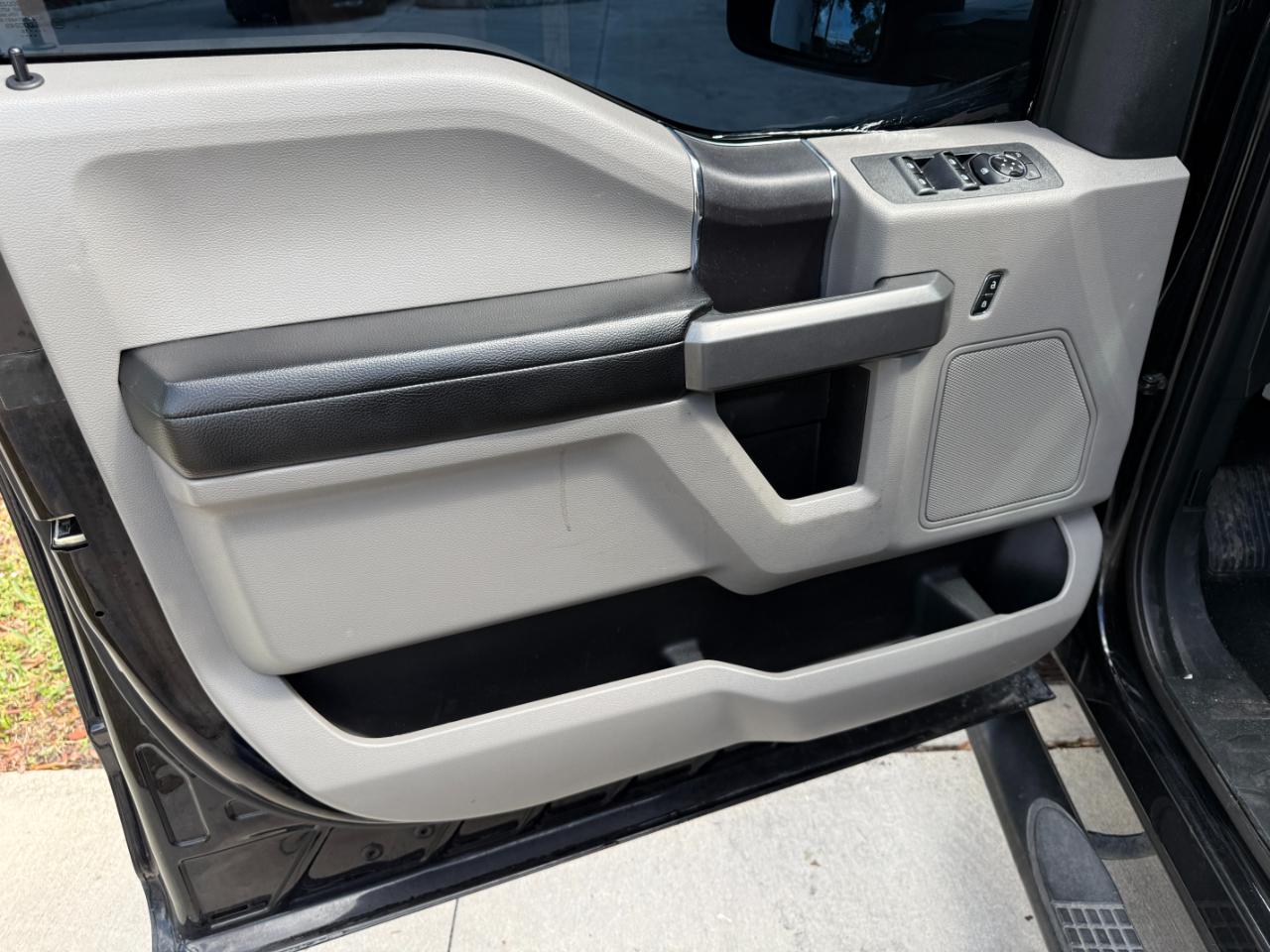 Ford F-150 XLT SuperCrew 5.5-ft. Bed 2WD 2018