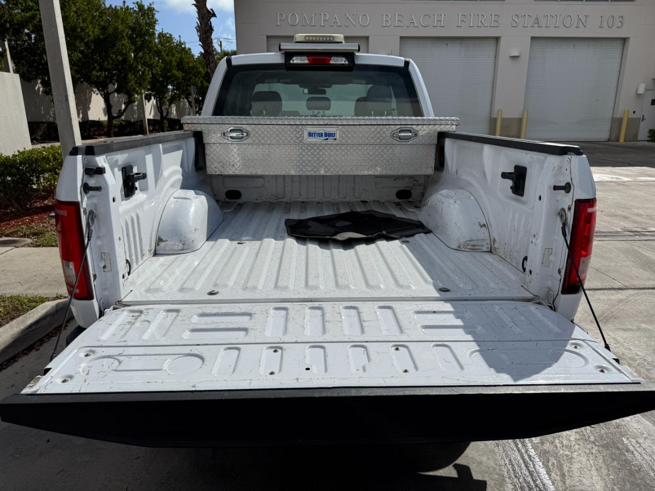 Ford F-150 XL SuperCab 6.5-ft. Bed 2WD 2016