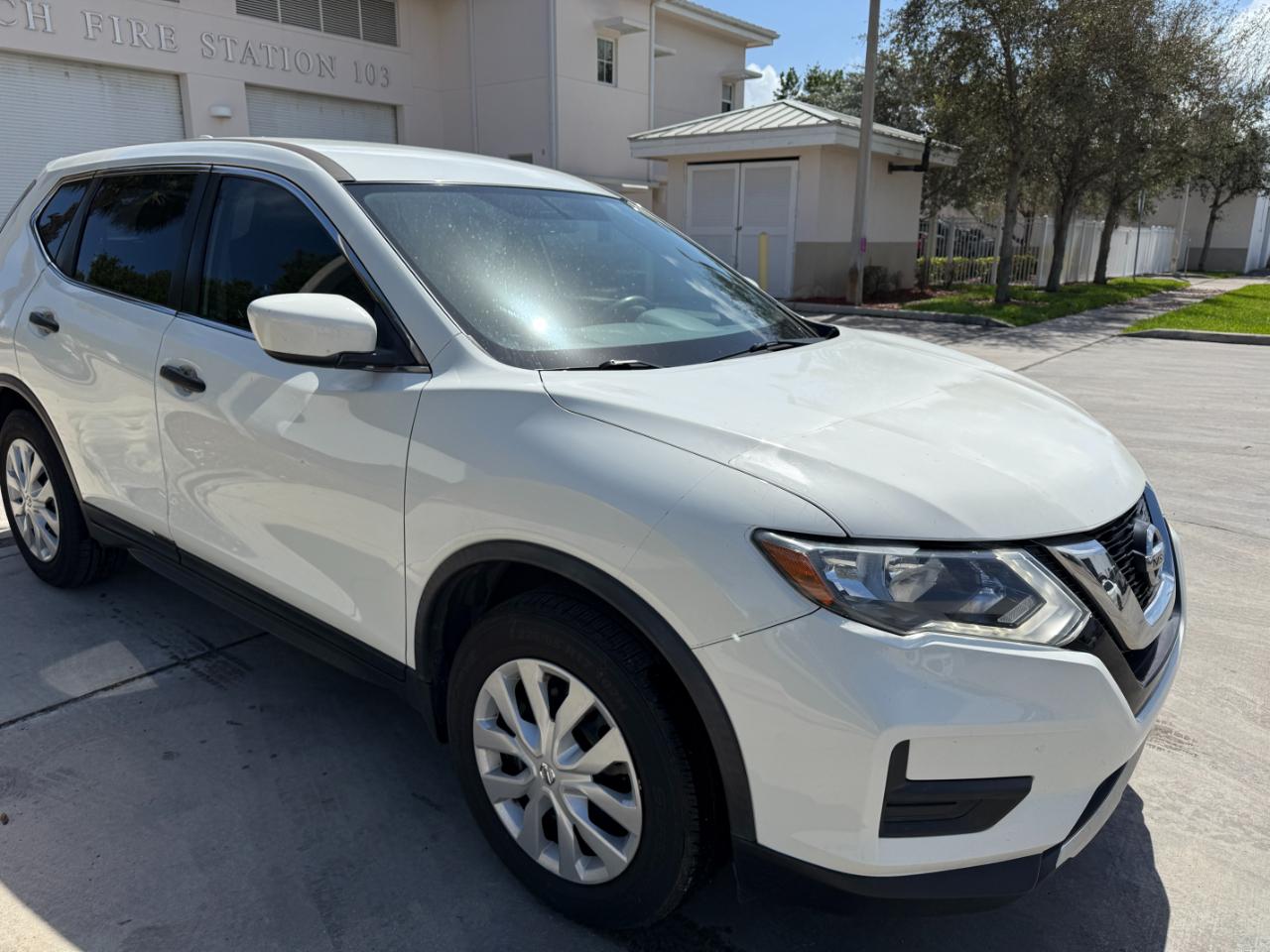 Nissan Rogue S 2WD 2017