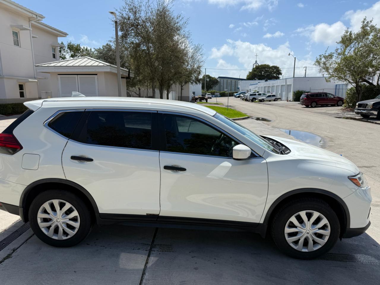 Nissan Rogue S 2WD 2017