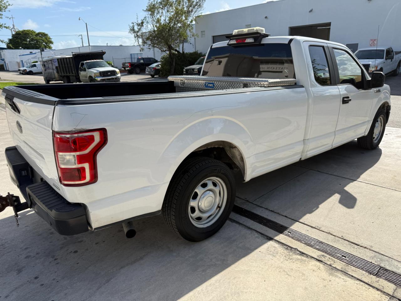 Ford F-150 XL SuperCab 8-ft. 2WD 2019