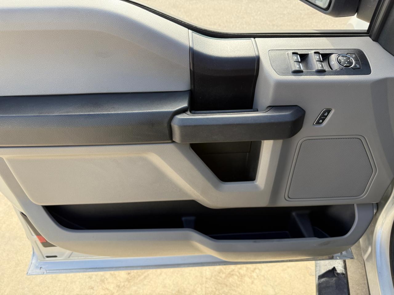 Ford F-150 XL SuperCab 6.5-ft. Bed 2WD 2017