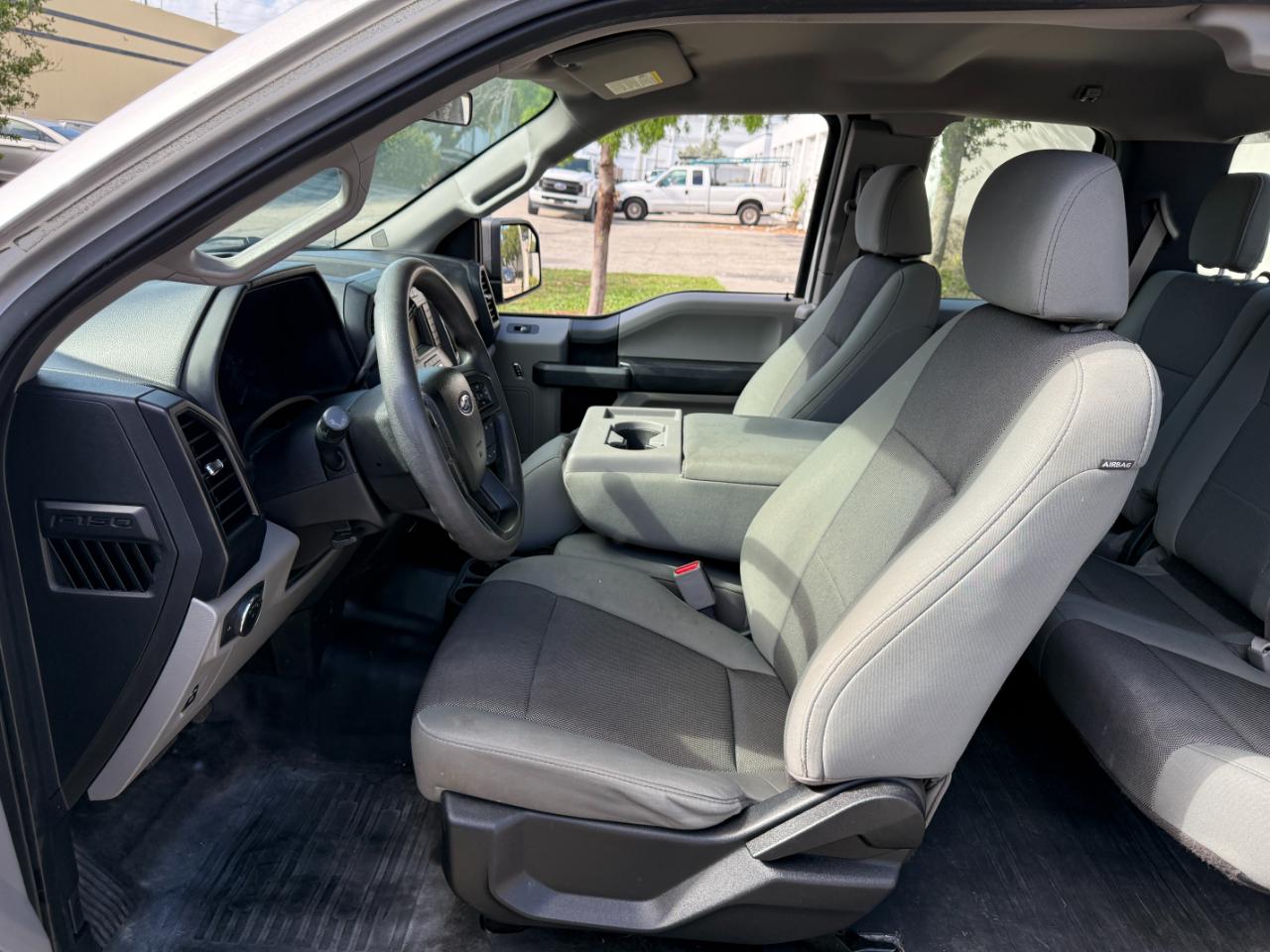 Ford F-150 XL SuperCab 6.5-ft. Bed 2WD 2017