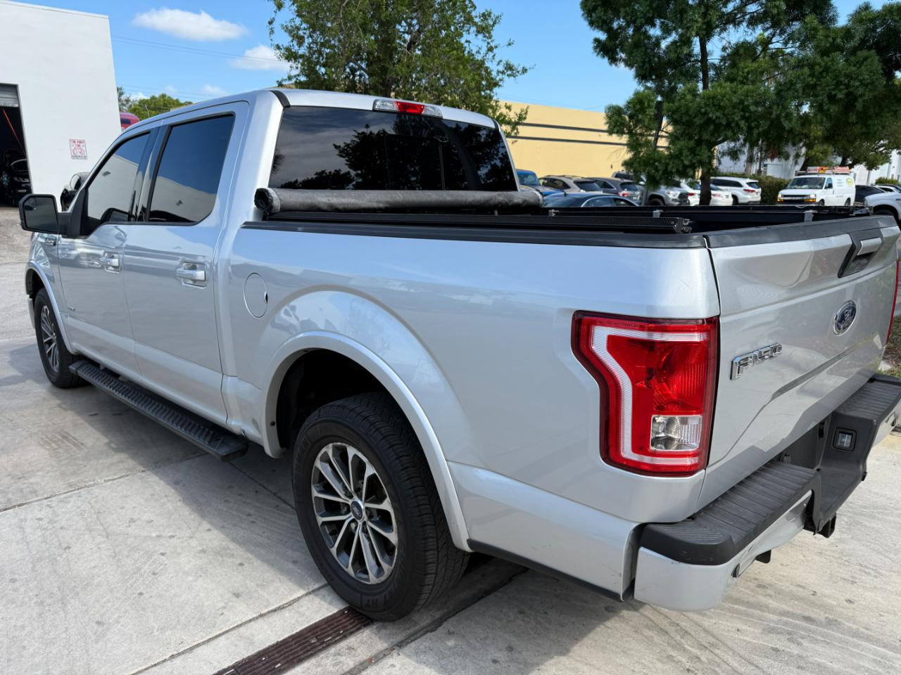 Ford F-150 XLT SuperCrew 5.5-ft. Bed 2WD 2016