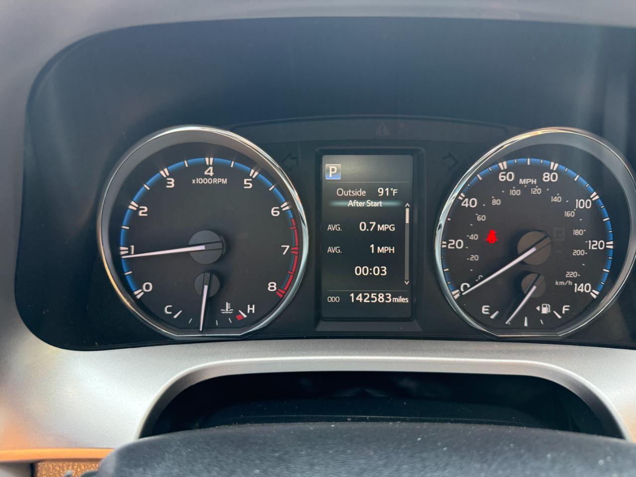 Toyota RAV4 XLE FWD 2016