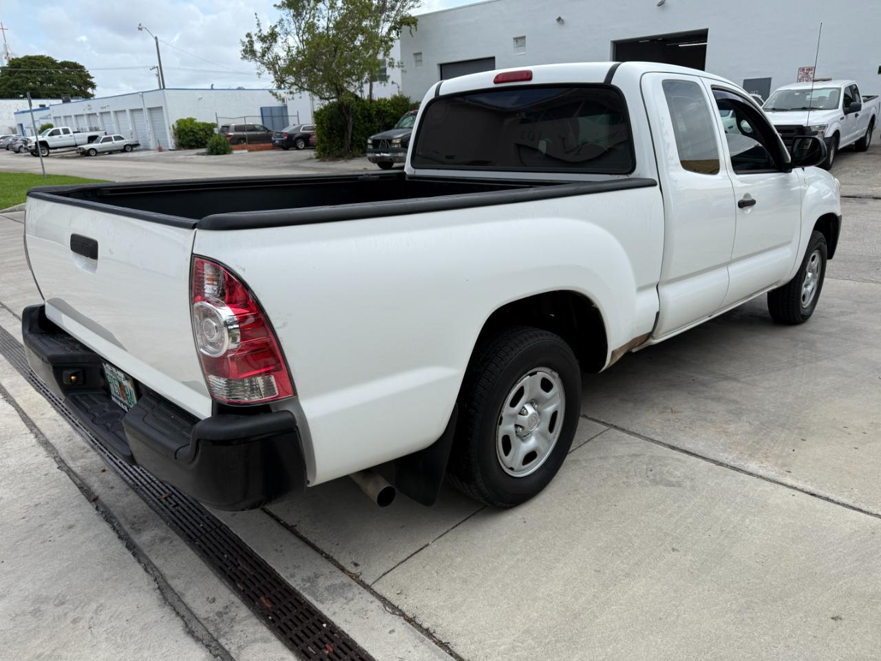 Toyota Tacoma Access Cab I4 4AT 2WD 2015