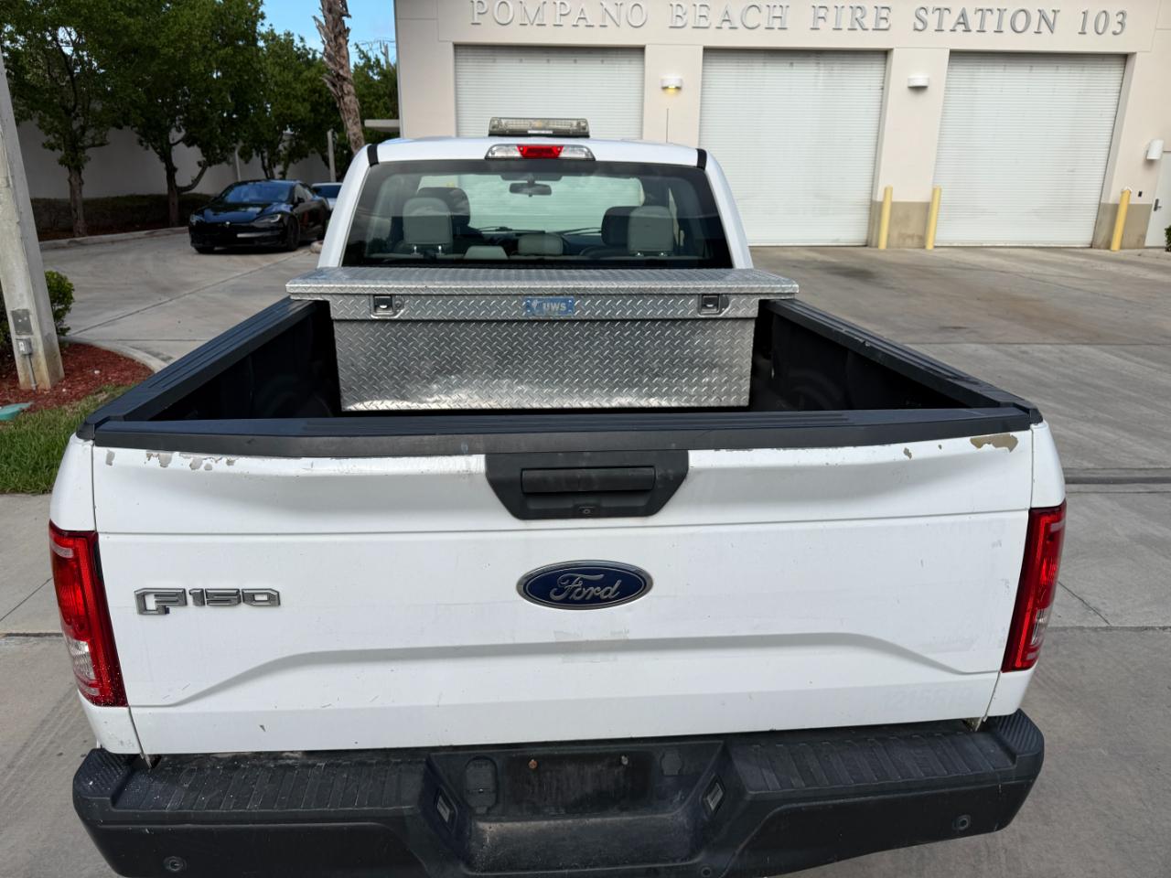 Ford F-150 XL SuperCab 6.5-ft. Bed 2WD 2015