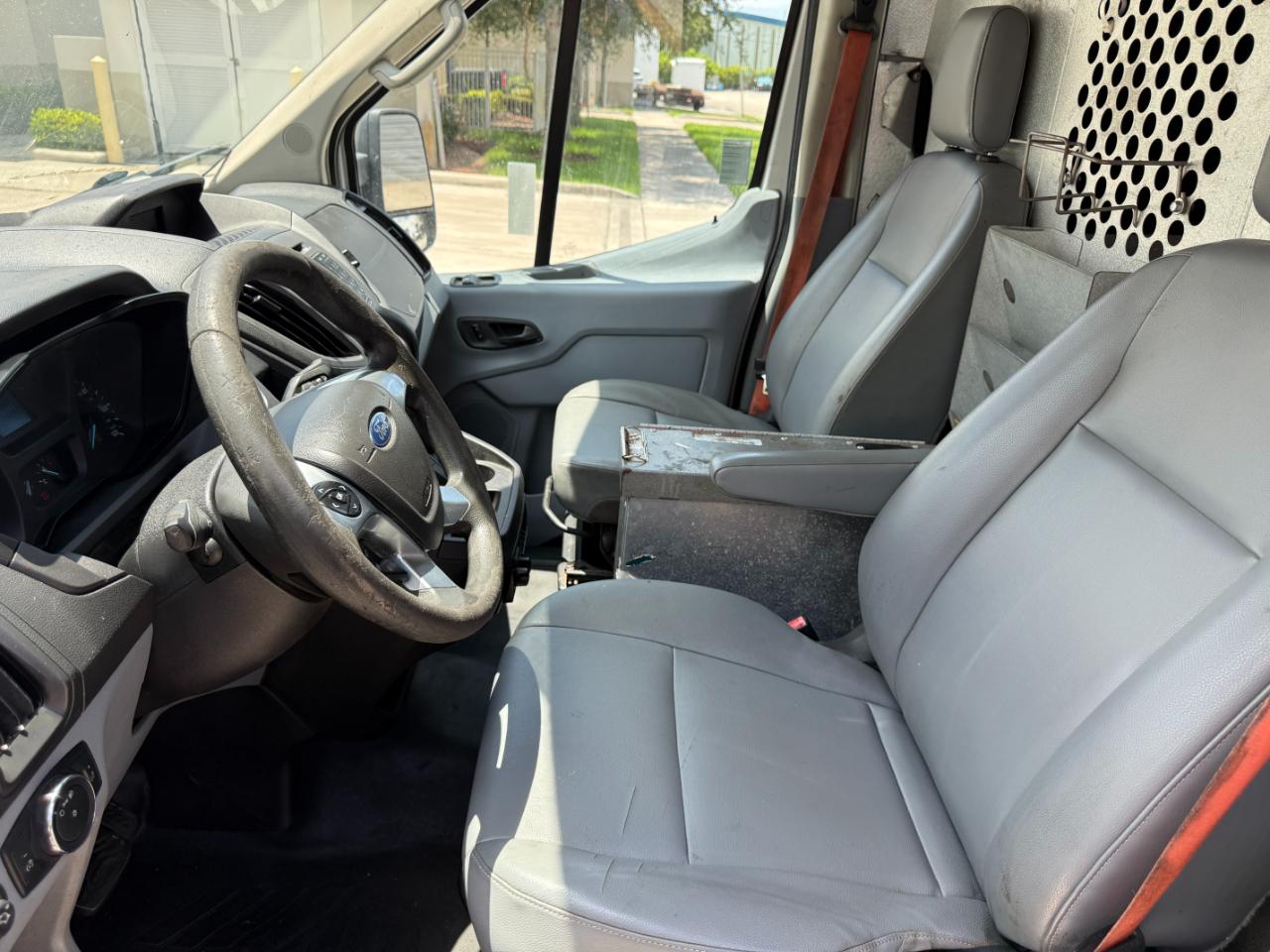 Ford Transit 350 Van Med. Roof w/Sliding Pass. 148-in. WB 2018