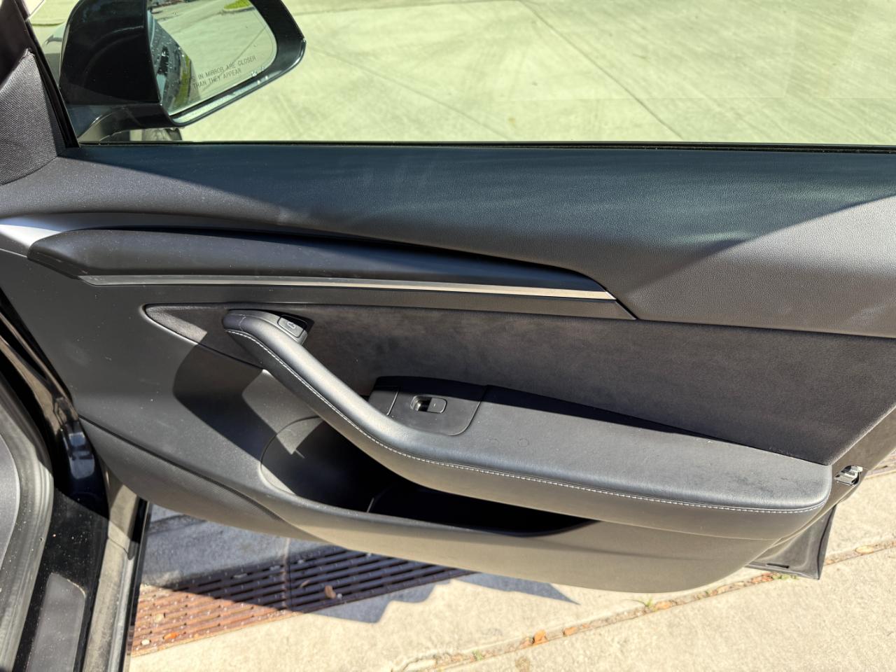 Tesla Model 3 Standard Range Plus 2022