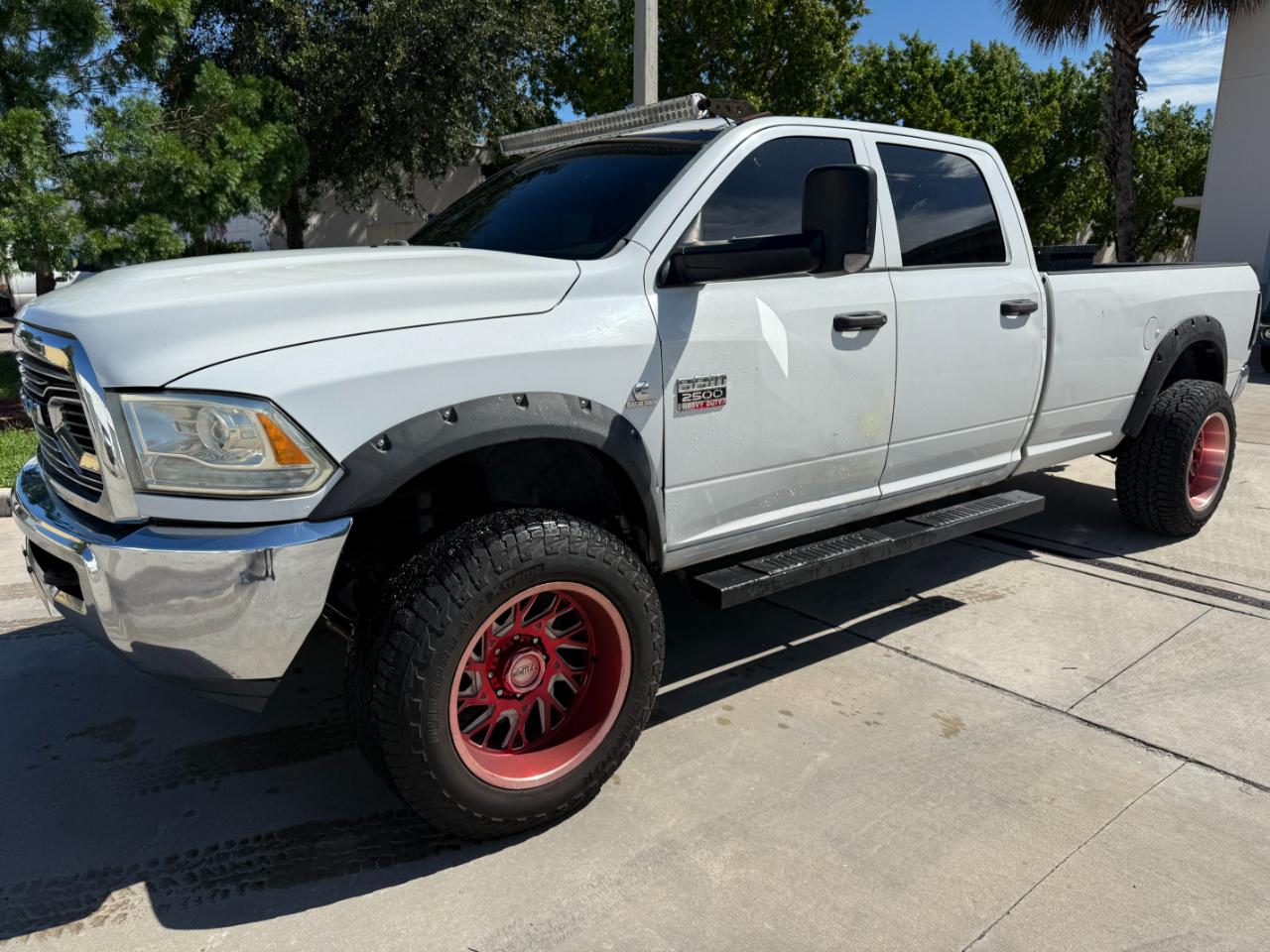 RAM 2500 Laramie Crew Cab LWB 4WD 2011