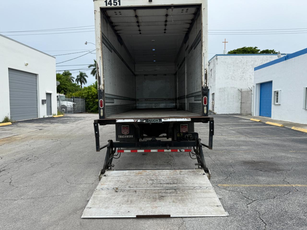 Hino 258/268  2015