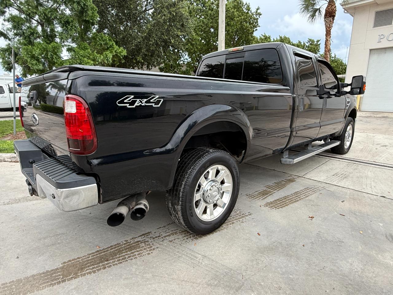 Ford F-350 SD XLT Crew Cab Long Bed 4WD 2009