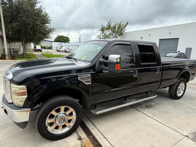 Black 2009 Ford F-350 Super Duty Pickup Truck Four-Wheel Drive Automatic
