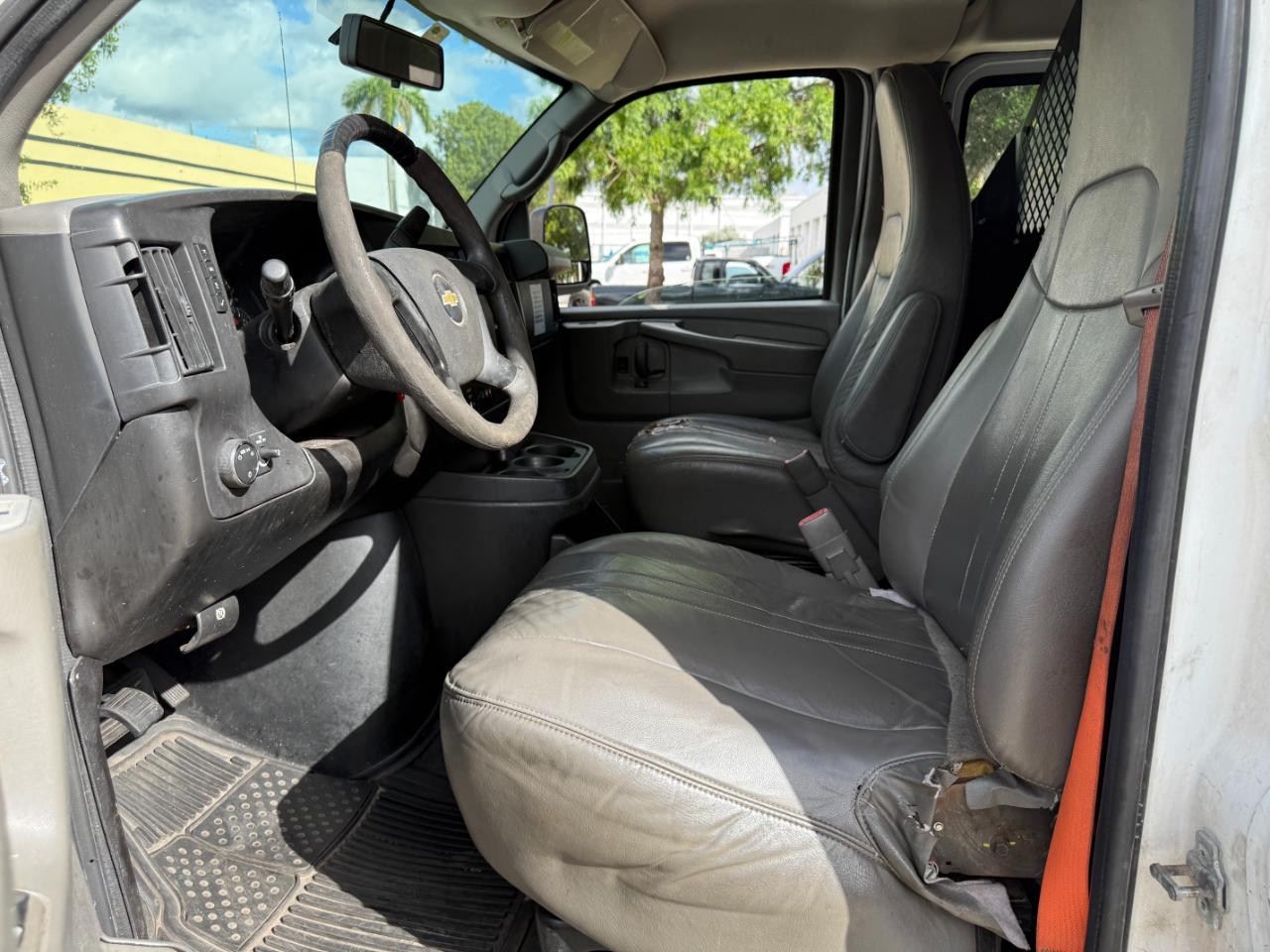 Chevrolet Express 2500 Cargo 2014
