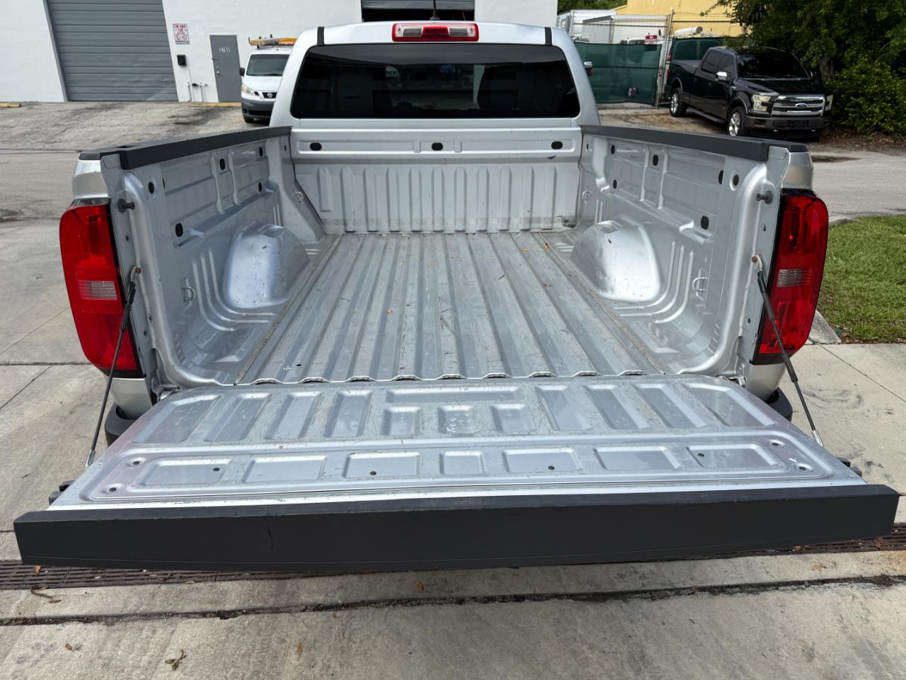 Chevrolet Colorado Work Truck Crew Cab 4WD Short Box 2016