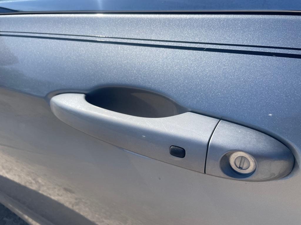 Chrysler 200  2017