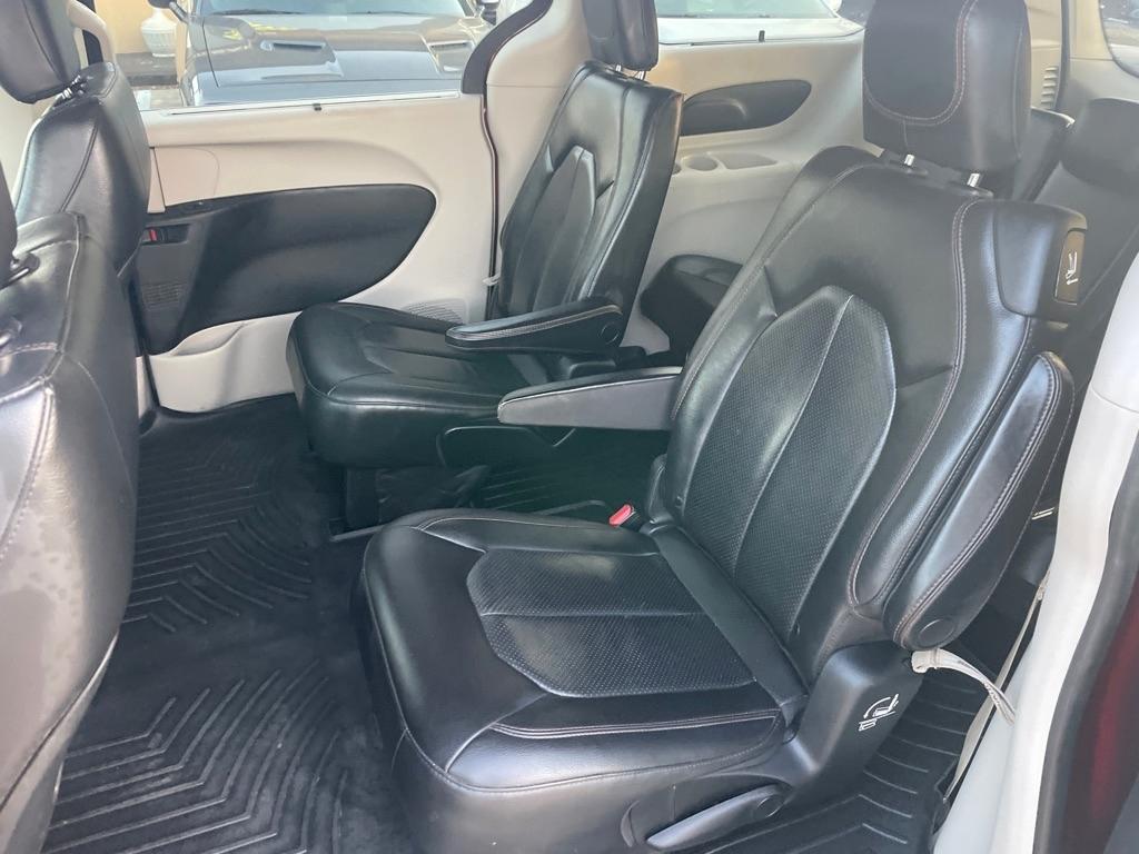 Chrysler Pacifica  2020