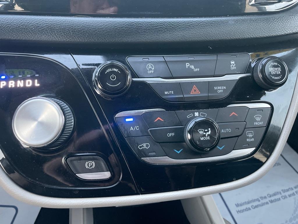 Chrysler Pacifica  2020