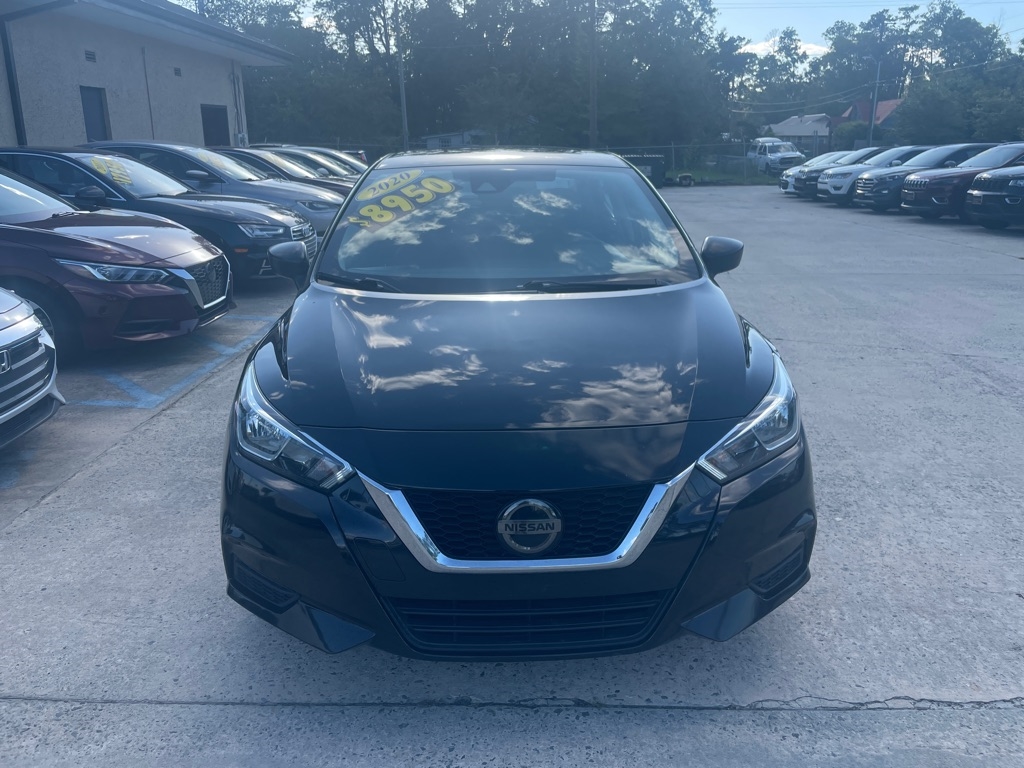 2020 Nissan Versa S photo 3