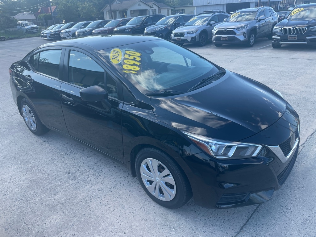 2020 Nissan Versa S photo 4