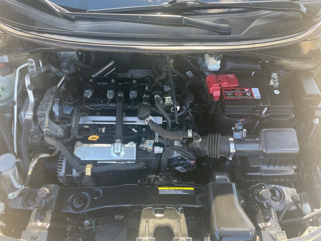 2020 Nissan Versa S photo 8