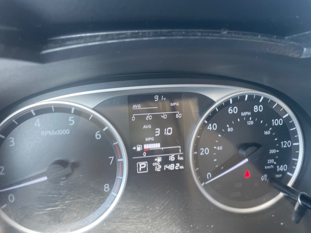 2020 Nissan Versa S photo 15