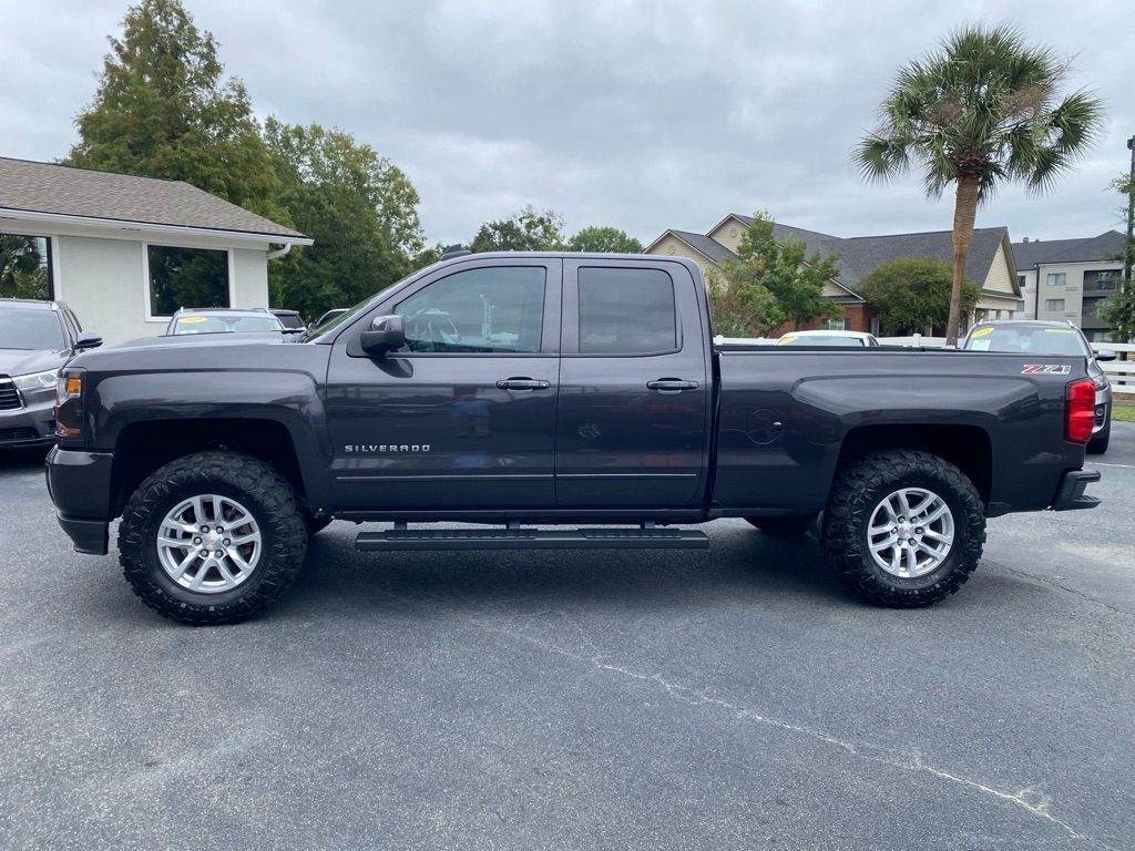 2016 Chevrolet Silverado 1500 LT Z71 photo 3